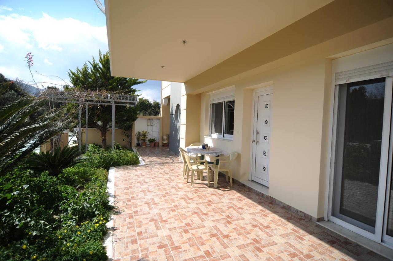 Katia'S House Apartment Ampavris Exterior foto